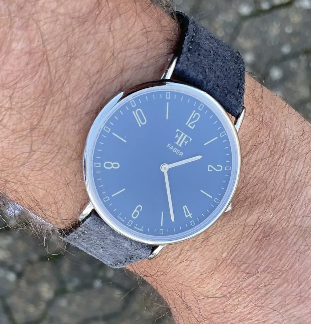 FABER-TIME HERRE UR STÅL M/BLÅGRÅ URSKIVE. VÆLG REM F822/F823/F824/F825/F/826/F827/F829
